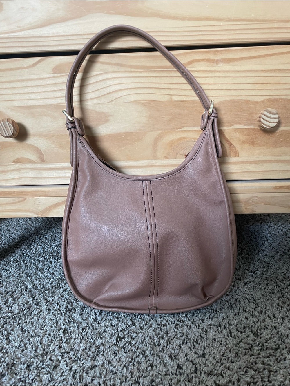 Liz Claiborne Classic Shoulder Hobo Bag Vegan Leather Y2K Style